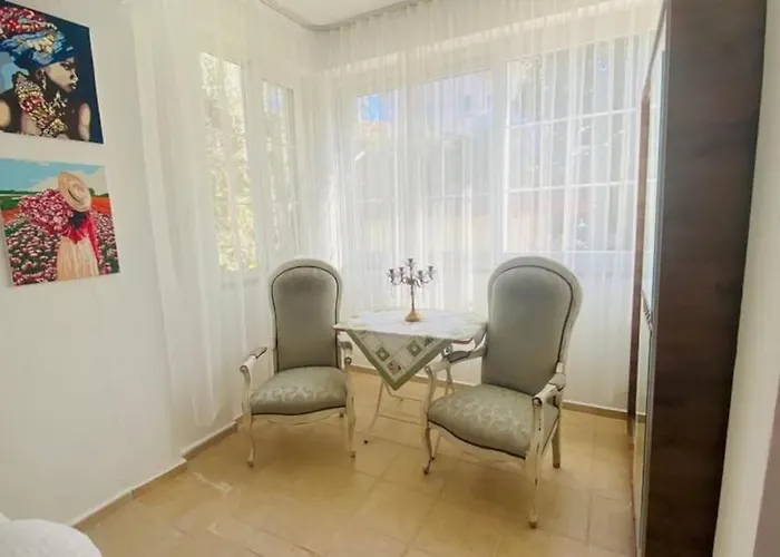 アパート Erguen 37-2 *